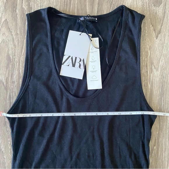 Two Round Neck Tank Tops - Picture 13 of 13